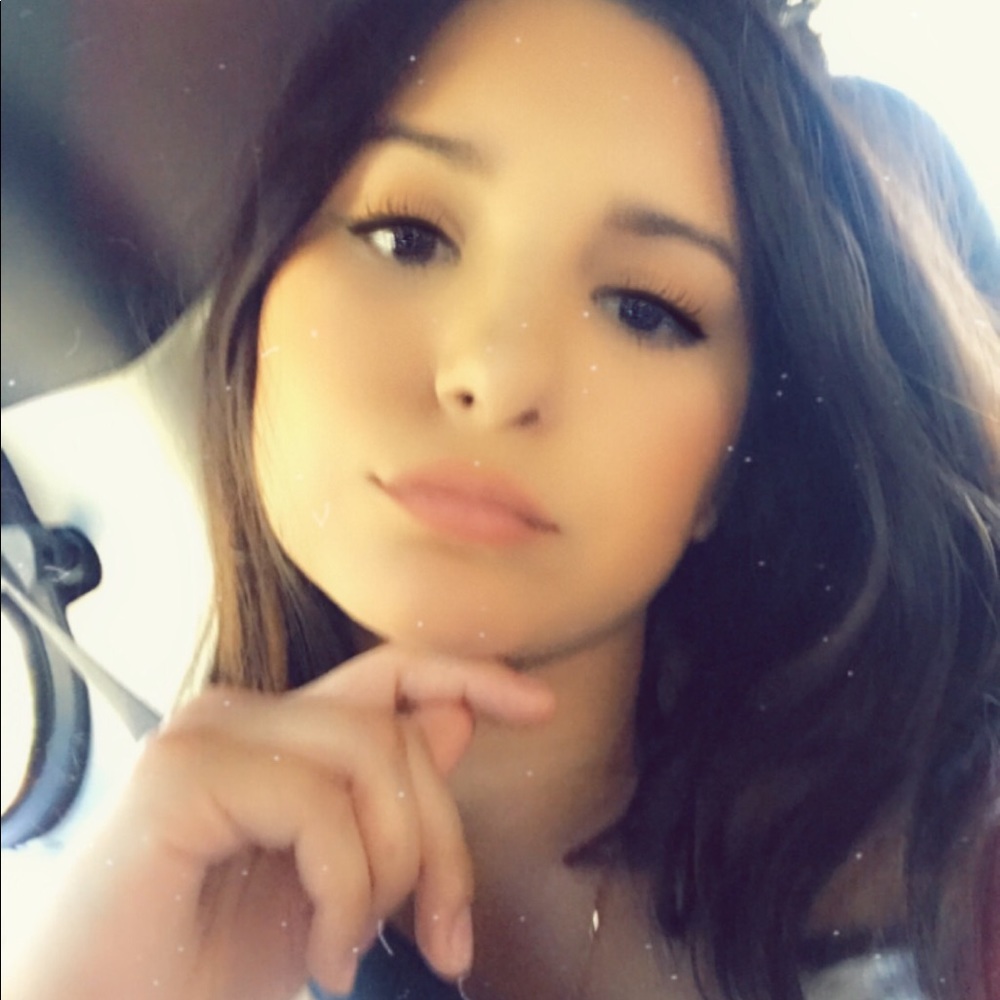 Meet your Posher, Veronica